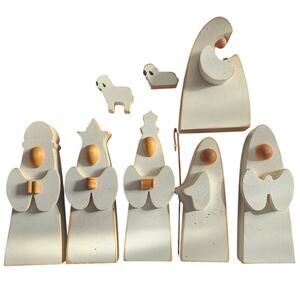 Christmas Unique Wooden Abstract Christmas Nativity Scene 8 pc